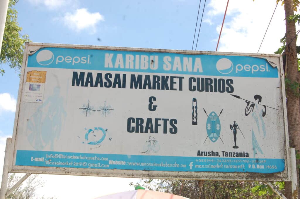 maasai-market-curios-and-crafts-in-arusha-city